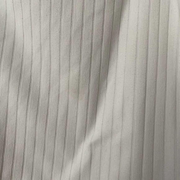 White Ribbed Crop Top - Picture 2 of 3